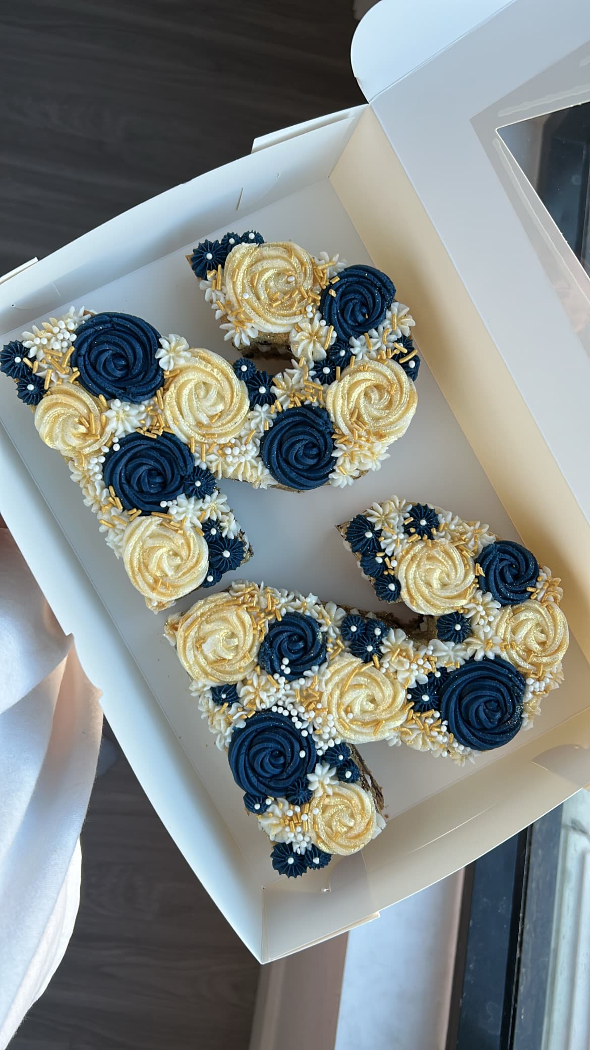 22 · Cookie Cakes