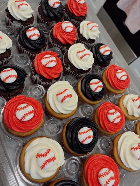 Baseball Cupcakes · Cupcakes · Baseball Tournament